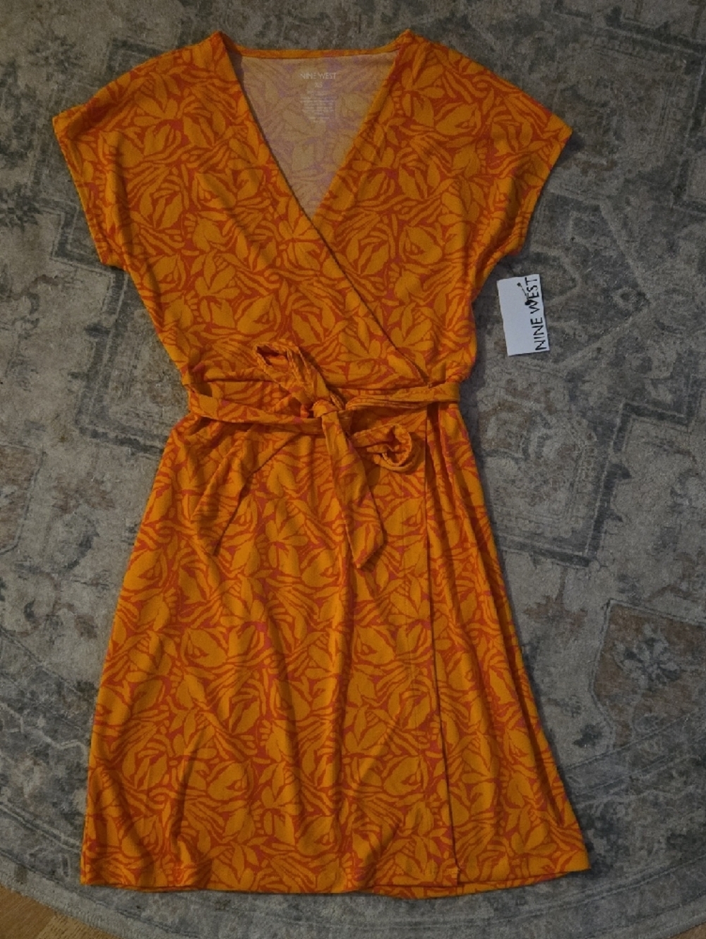 🧁Nine West Orange Floral Faux-Wrap Midi Dress
